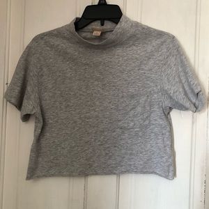 Size small heather gray crop top